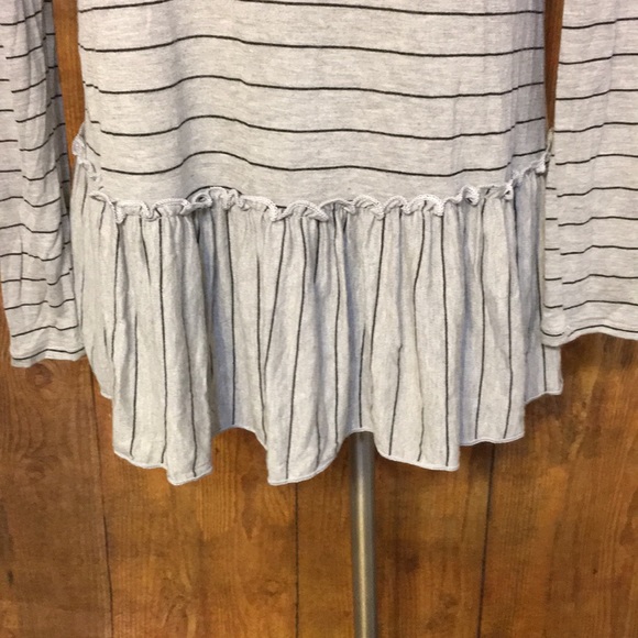 Utility Top - Picture 2 of 4